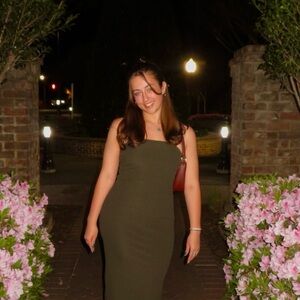 Meet your Posher, Samantha